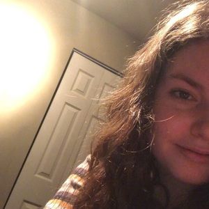 Meet your Posher, Jillian